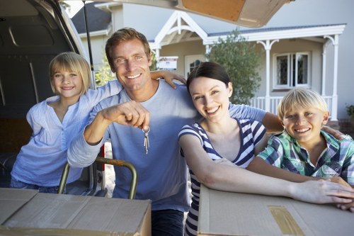 Efficient moving strategies for West Hampstead homes